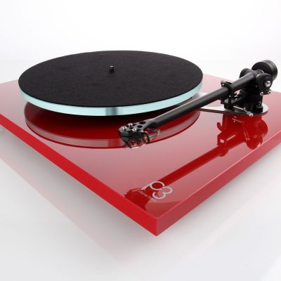 Rega PLANAR 3 Turntable – No Cartridge – Rega High Gloss Red (262481)