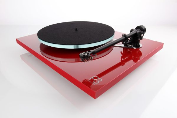 Rega PLANAR 3 Turntable – No Cartridge - Rega High Gloss Red (262481)